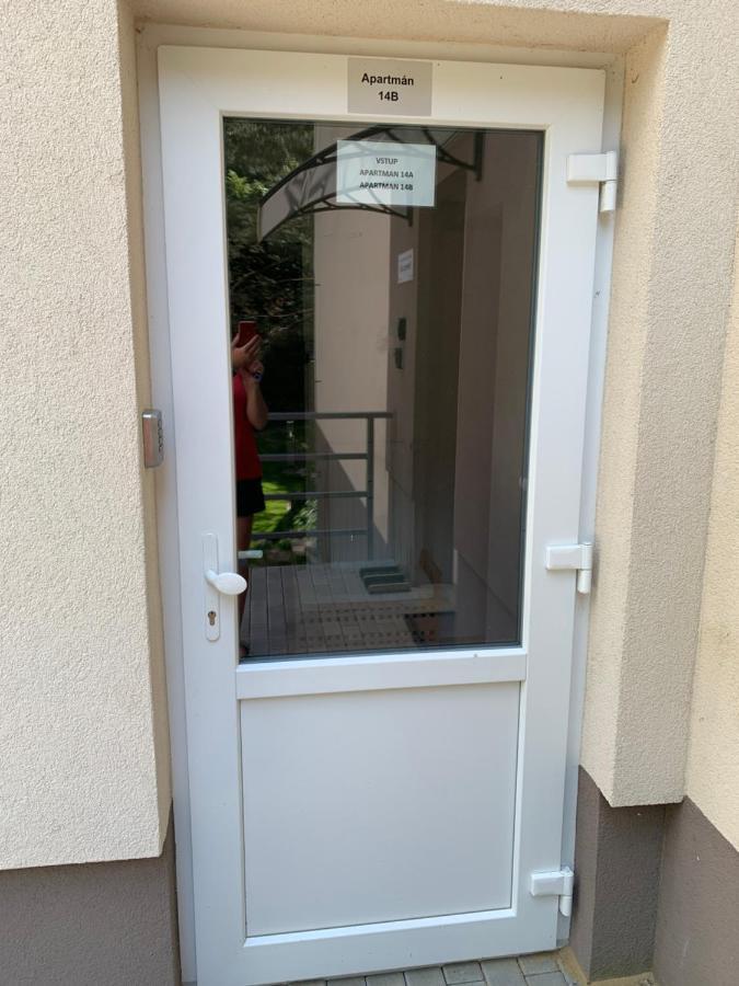 Vsemina Apartman Luzkovice Екстериор снимка