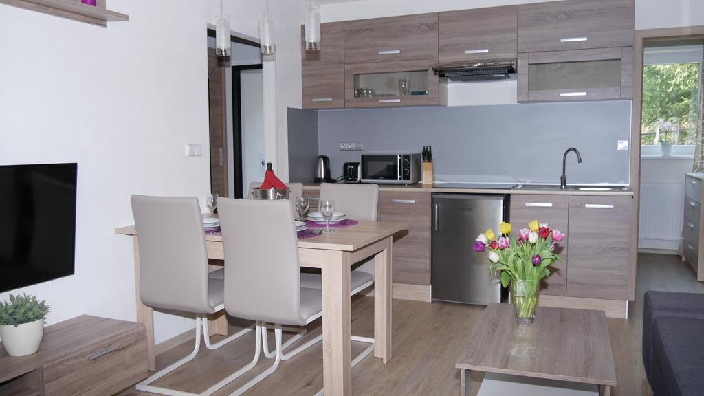 Vsemina Apartman Luzkovice Екстериор снимка